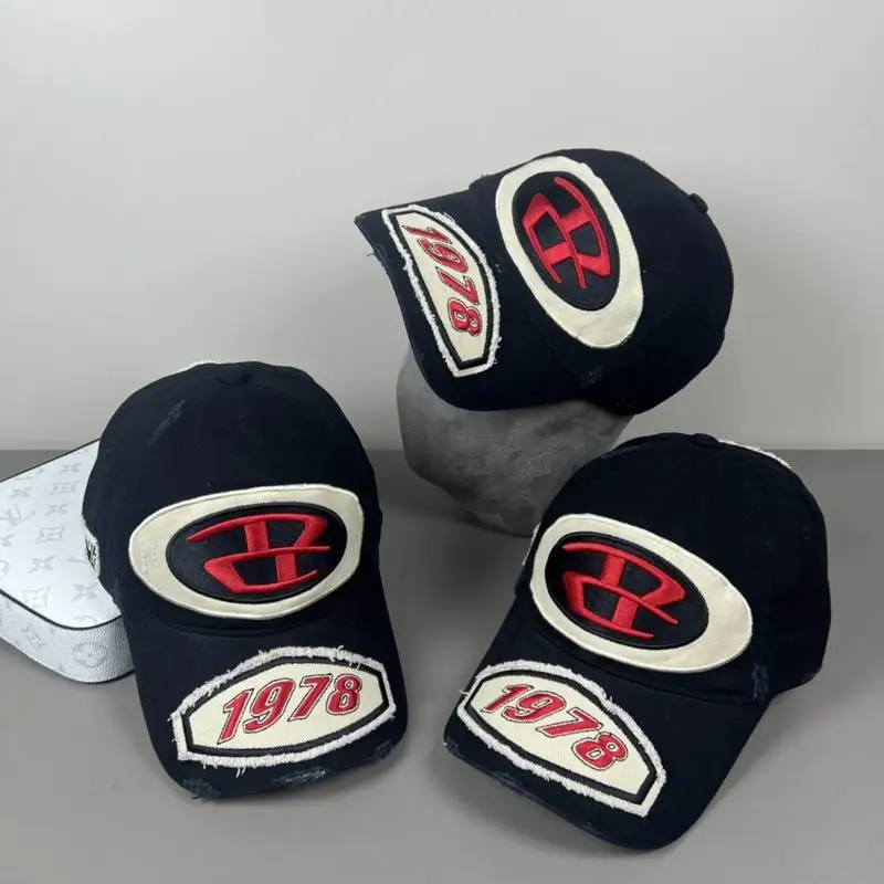 Balenciaga cap 021005